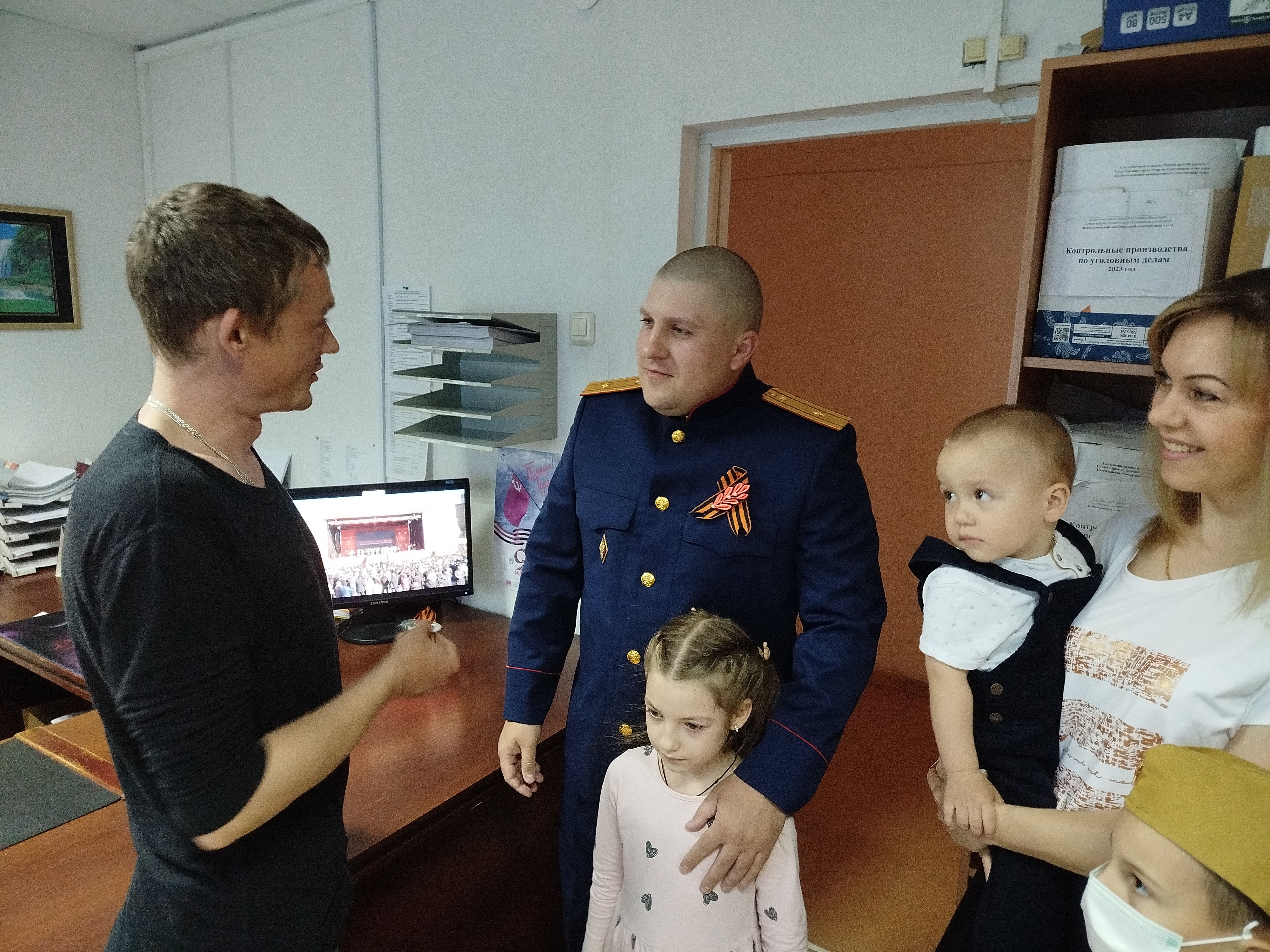 Сотрудники СК России и жители Ставропольского края присоединились к  митингу - концерту «Одна страна – одна Победа».