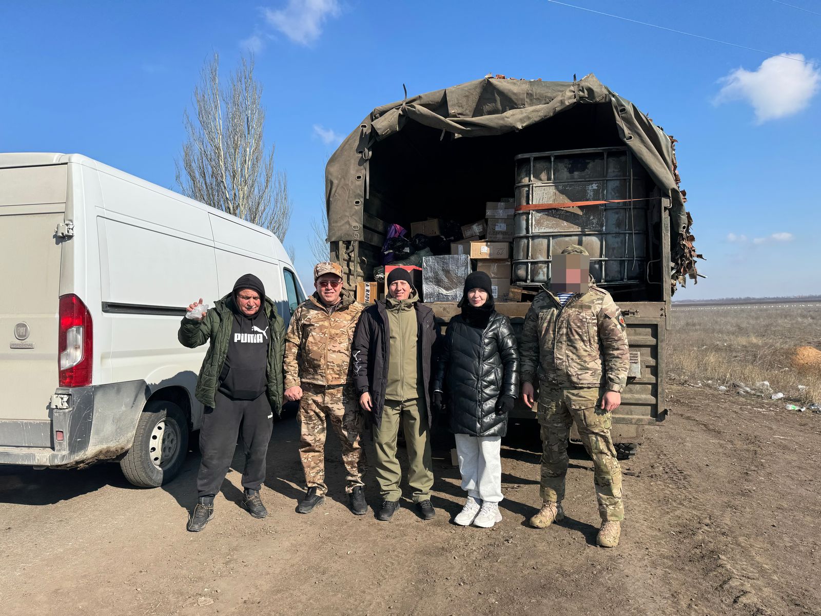 Глава Труновского муниципального округа Нина Аникеева вместе с коллегами, депутатами Думы и предпринимателями Труновского округа вернулась из очередной поездки в зону СВО..